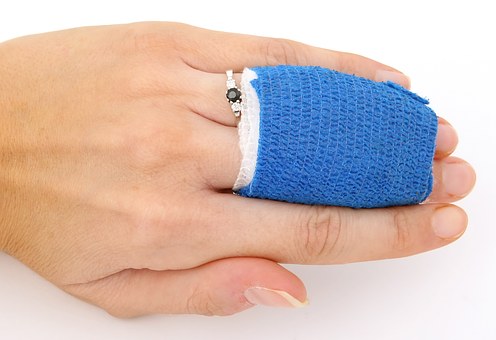 finger injury 